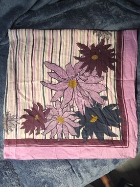 Ann Taylor Loft Silk Purple Dahlia Floral Print Scarf. NWT.